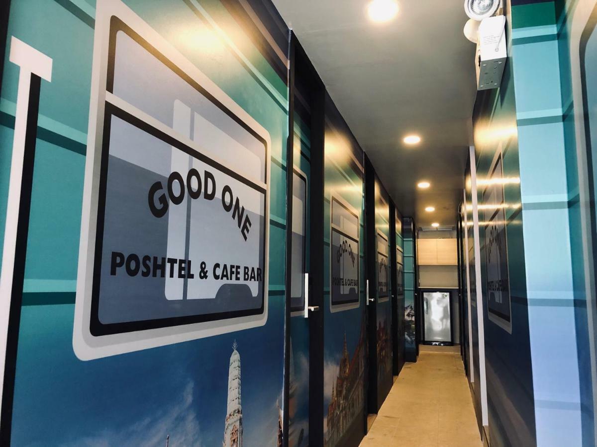 Good One Poshtel & Cafe Bar * בנגקוק